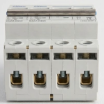 Disjoncteur Magnétothermique DC 4P 1000V 20A 6kA - Kinee Electric (No Busbar)